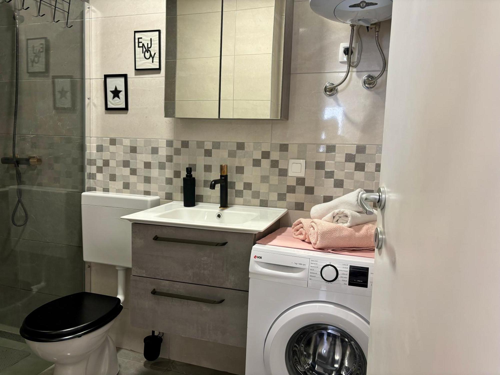 Center Appartement Novalja